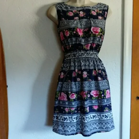 Dress/Romper Bundle - Picture 1 of 9